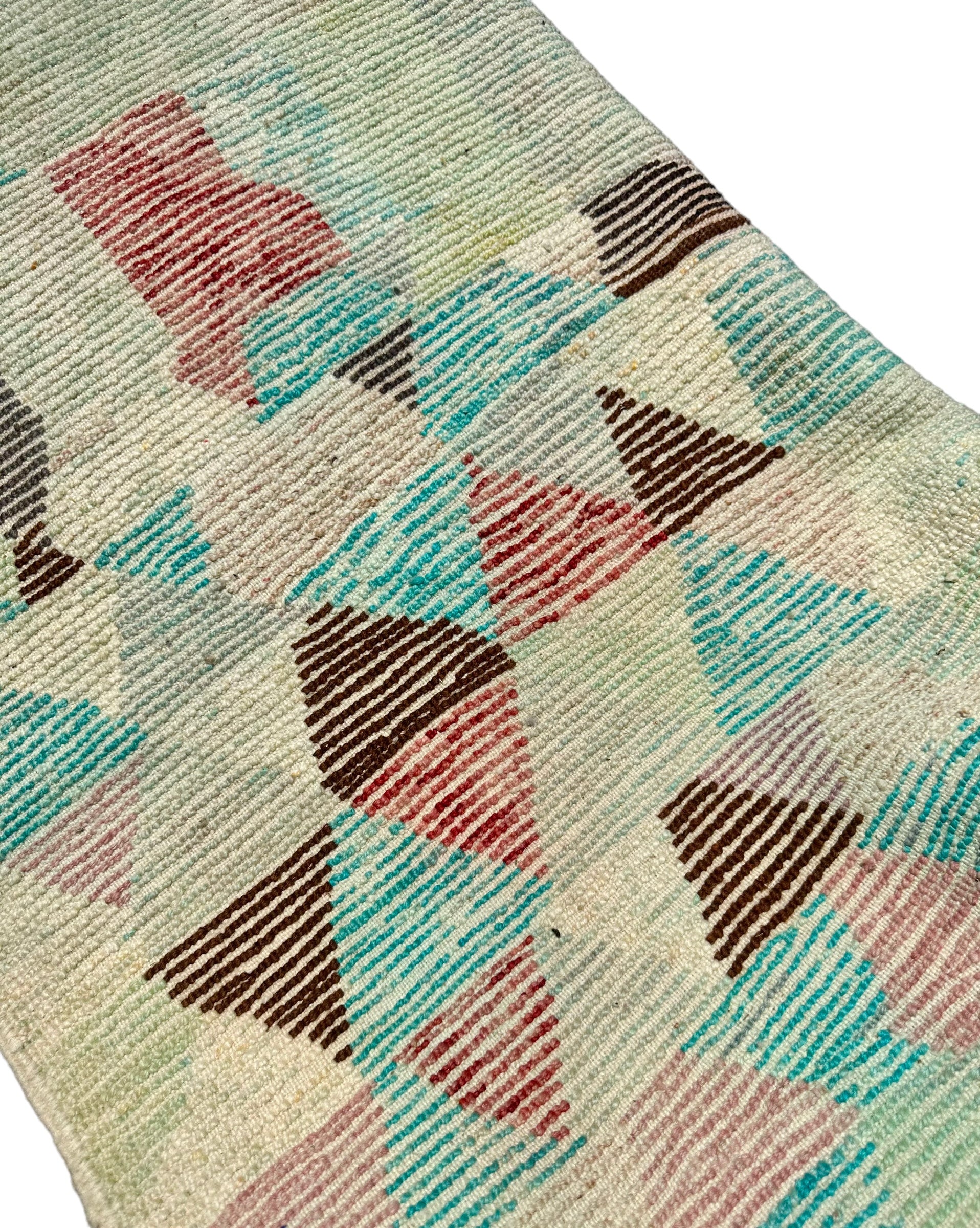 Soft Triangles - Beni Ourain Premium Moroccan Rug