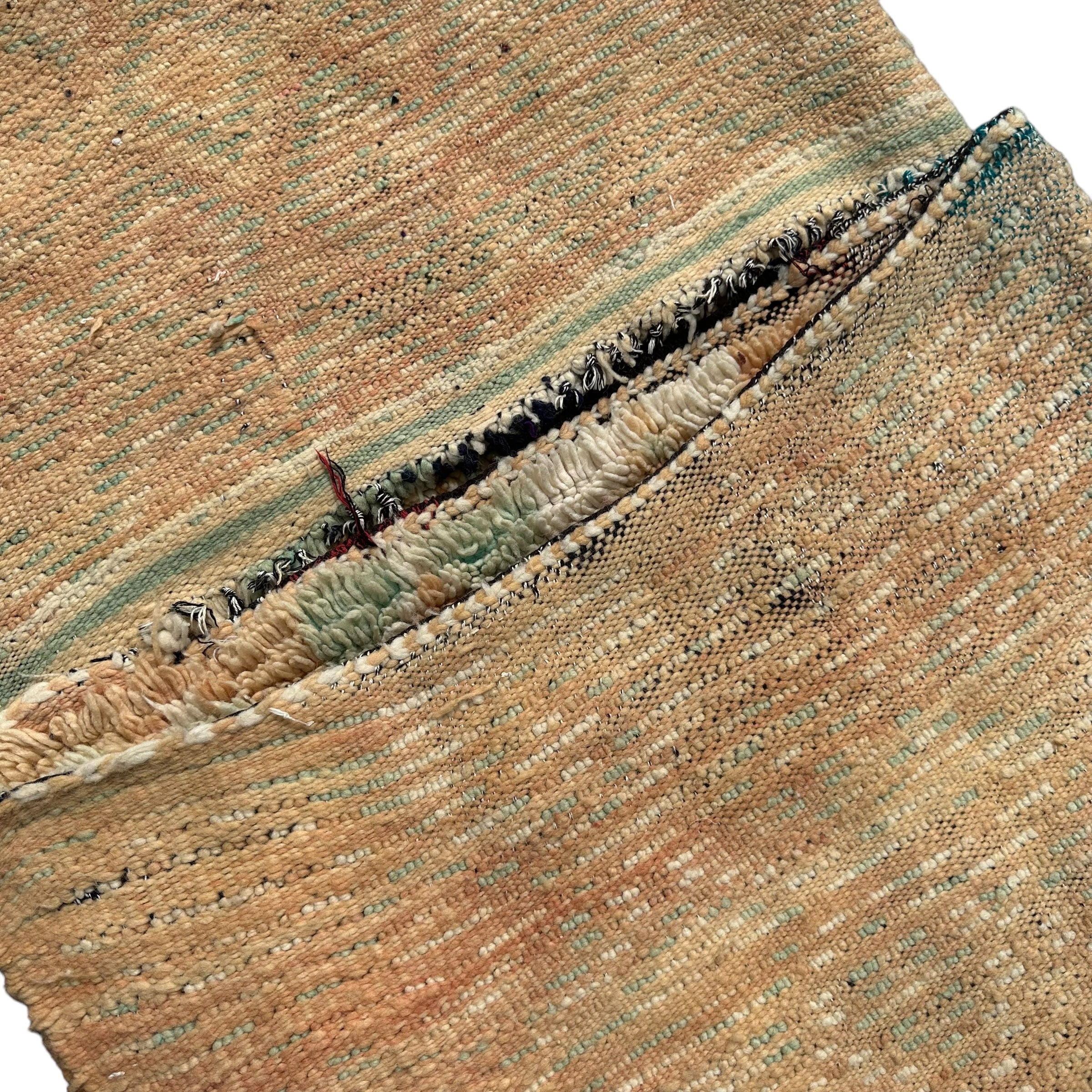 Green triangles - Vintage Authentic Moroccan Rug