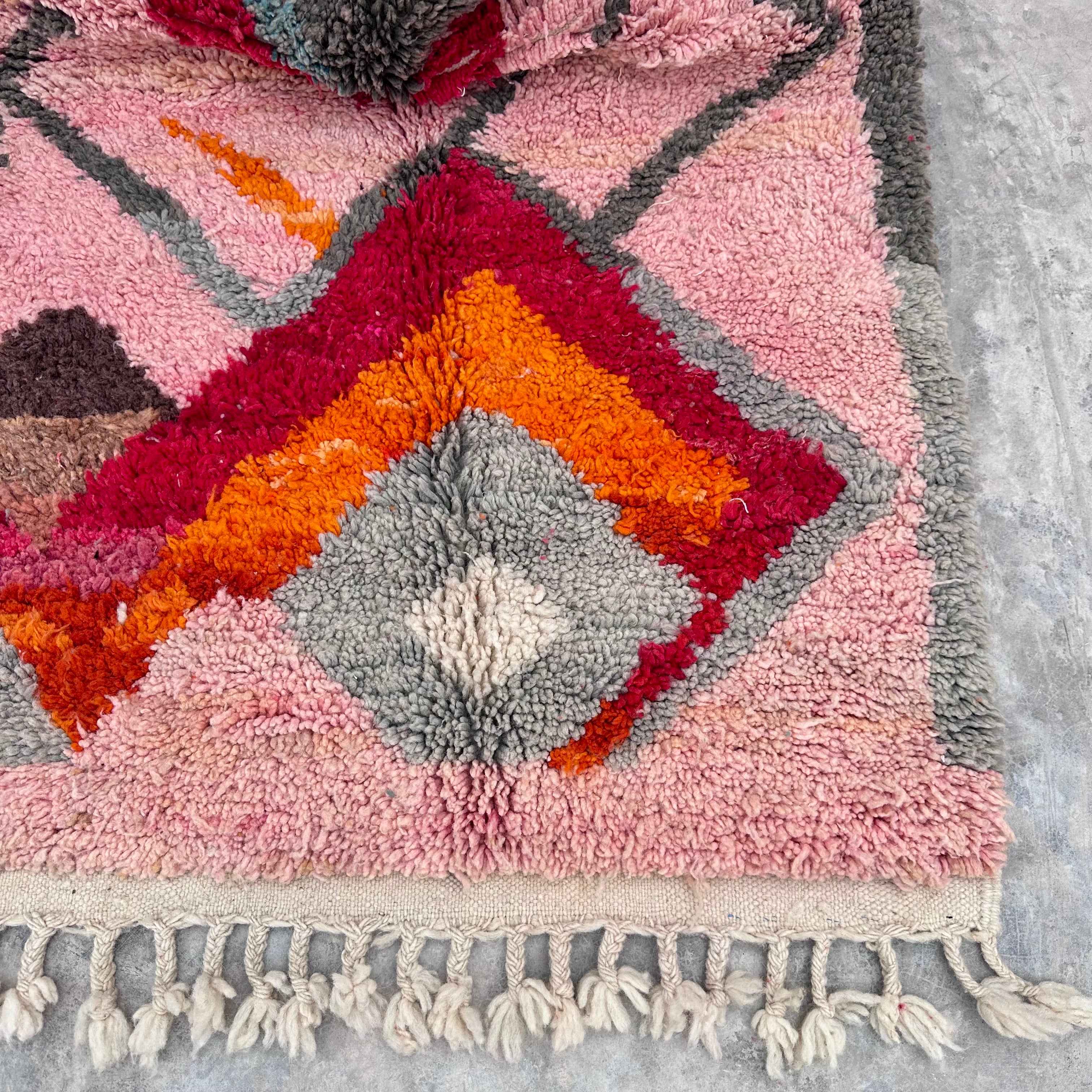 Mountain points - Boujad Natural Moroccan Rug