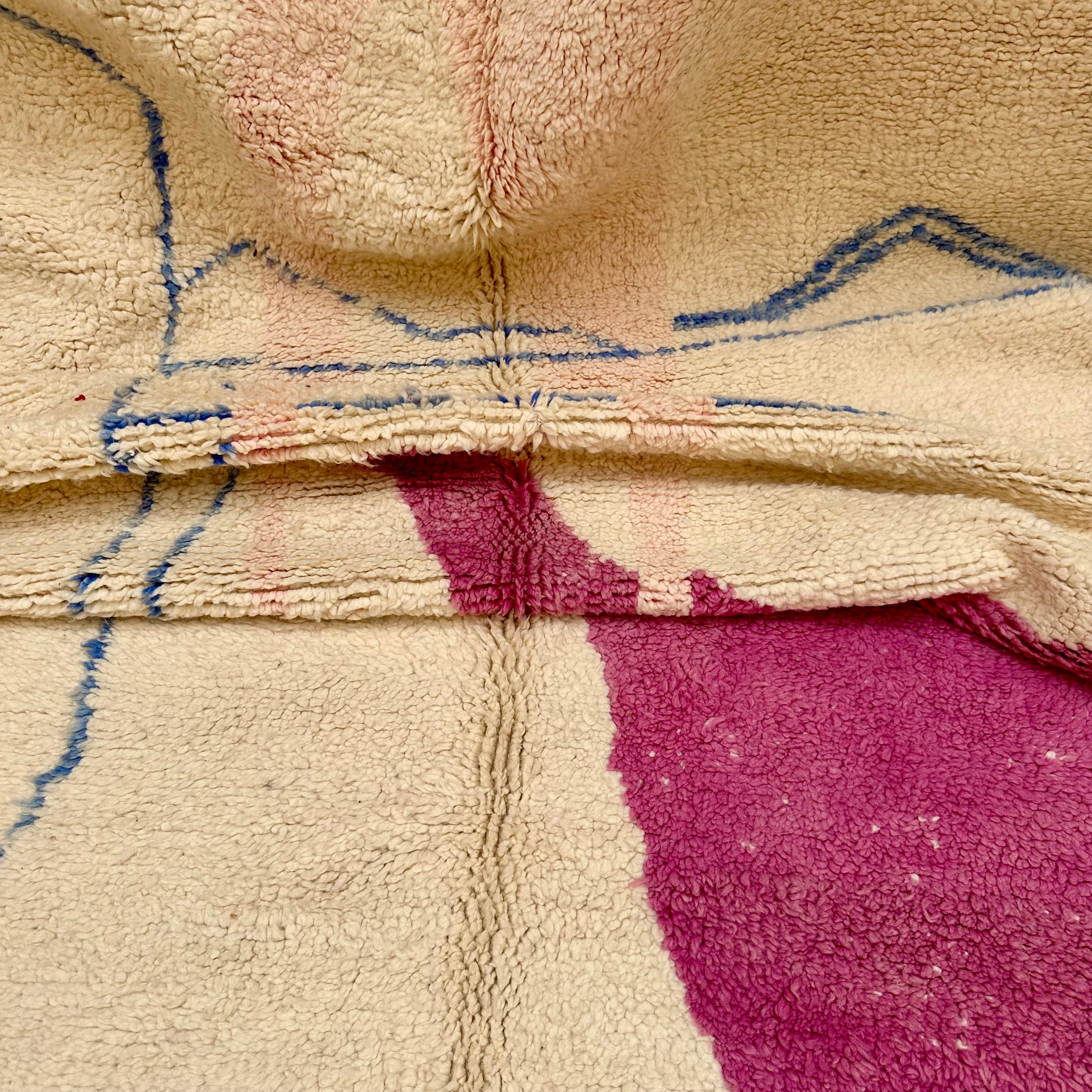 Magenta Mountain - Boujad Natural Moroccan Rug