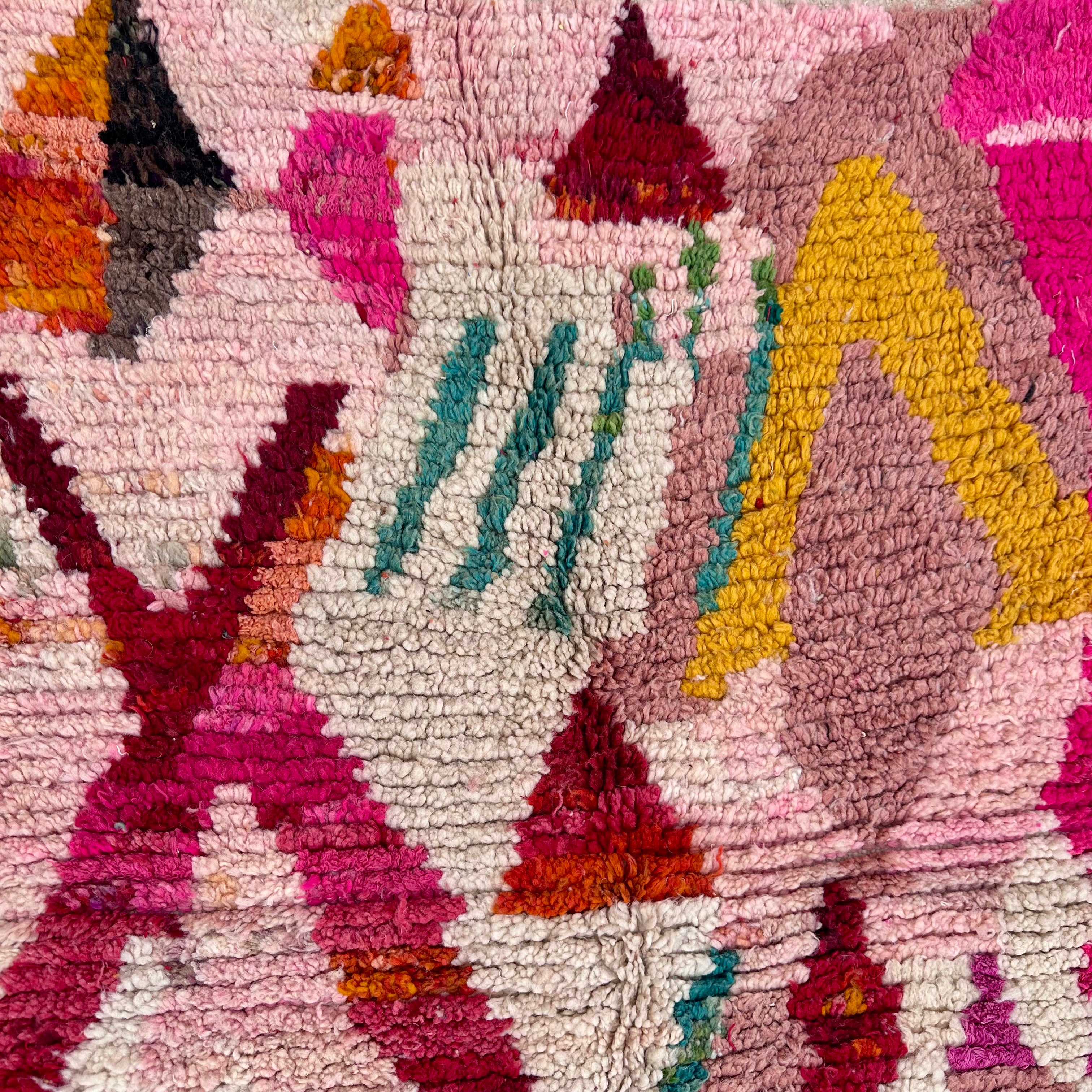 Woolen Artwork - Boujad Natural Moroccan Rug