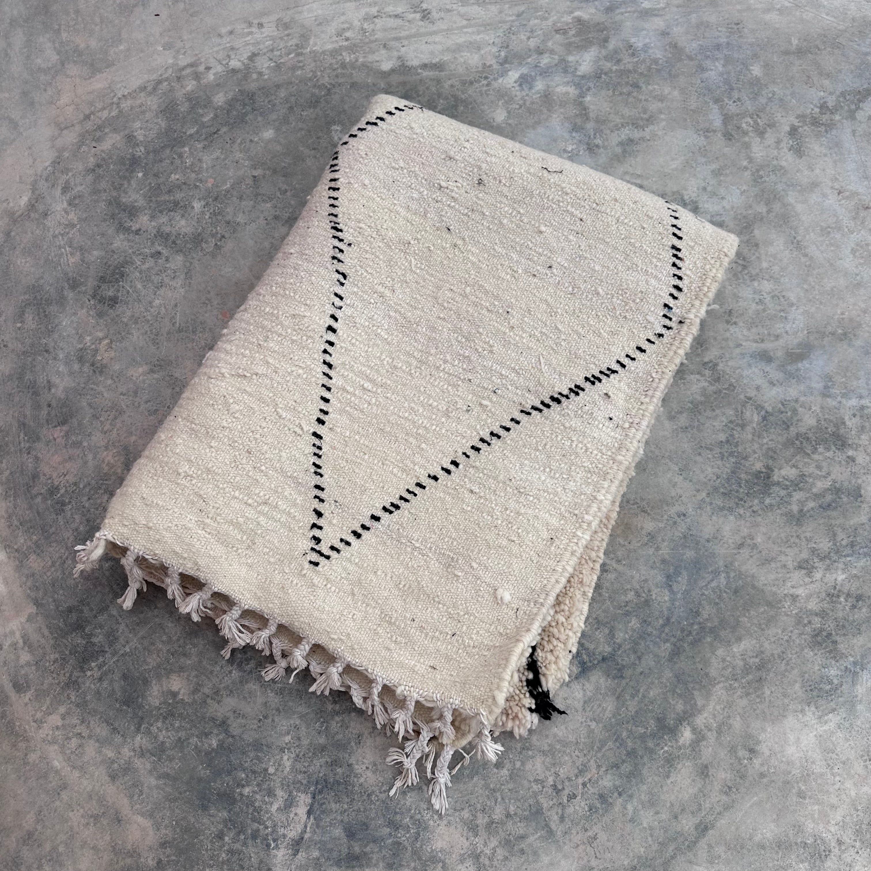 B&W Diamond - Boujad Natural Moroccan Rug
