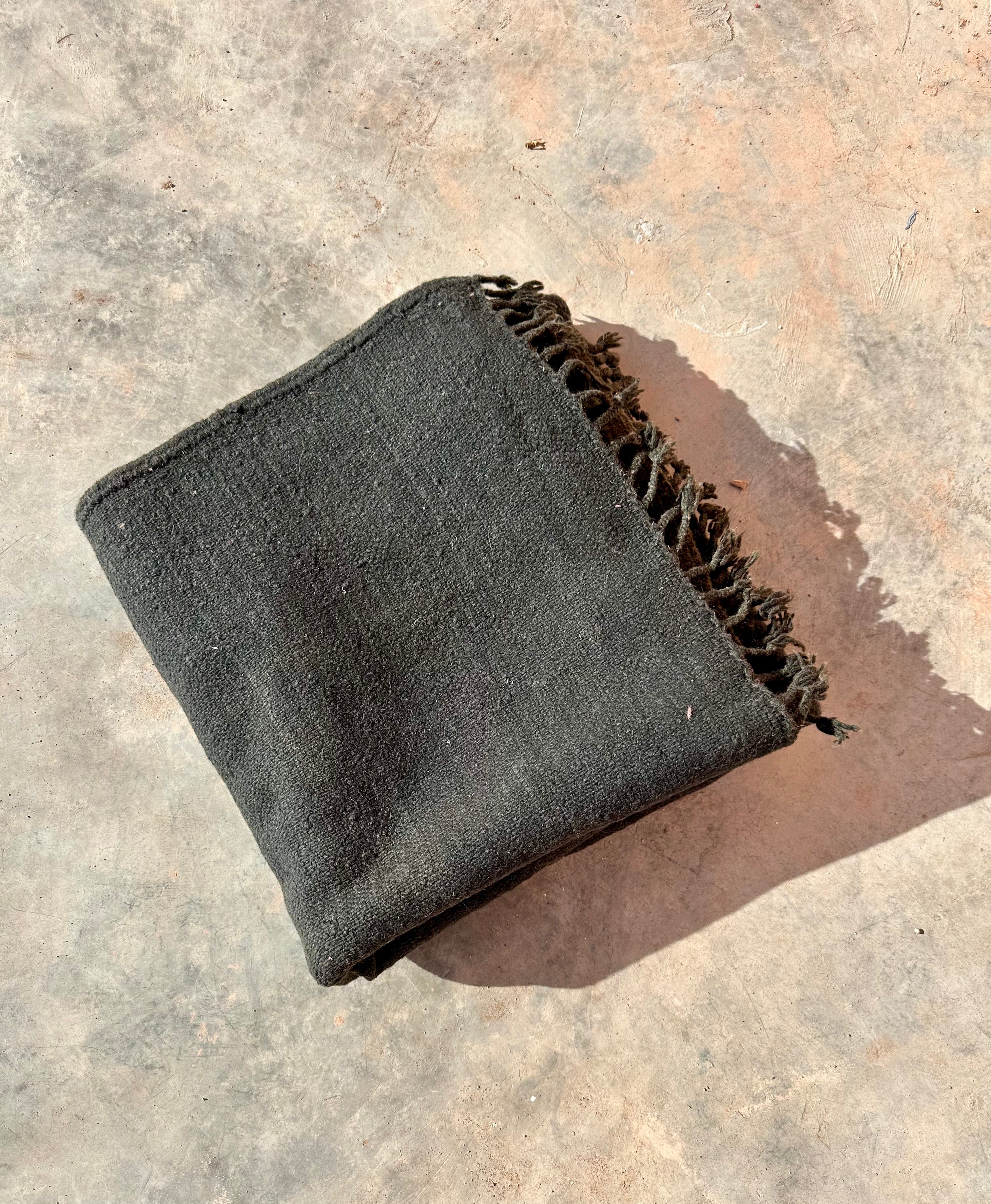 Black Beauty - Vintage Authentic Moroccan Rug