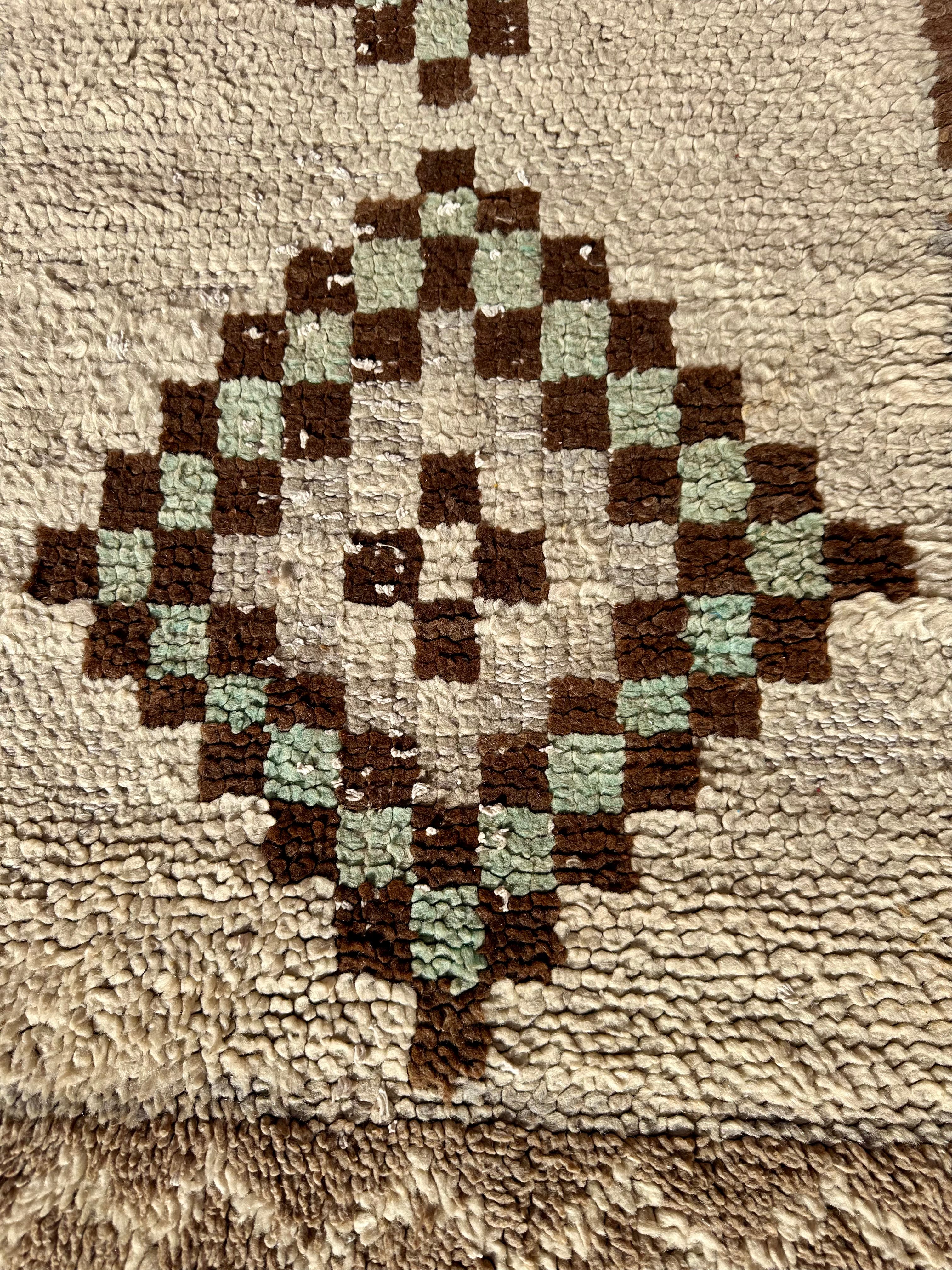 3 Step Diamond - Vintage Authentic Moroccan Rug