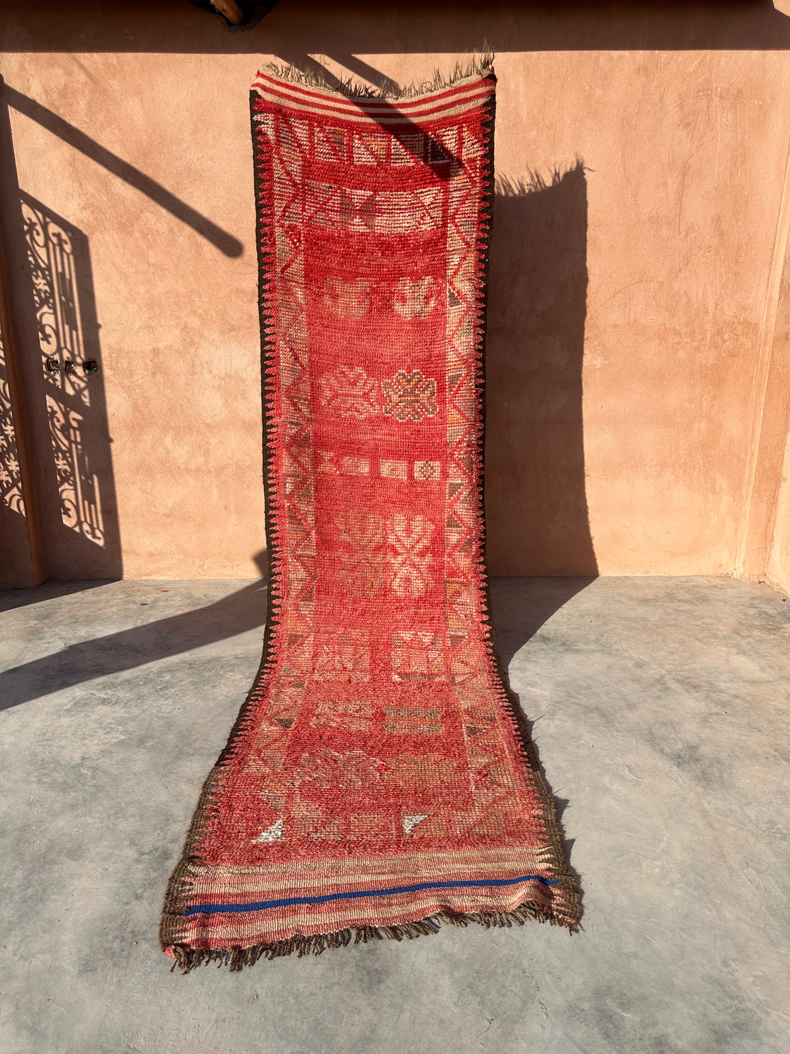 Vintage Runner - Vintage Authentic Moroccan Rug