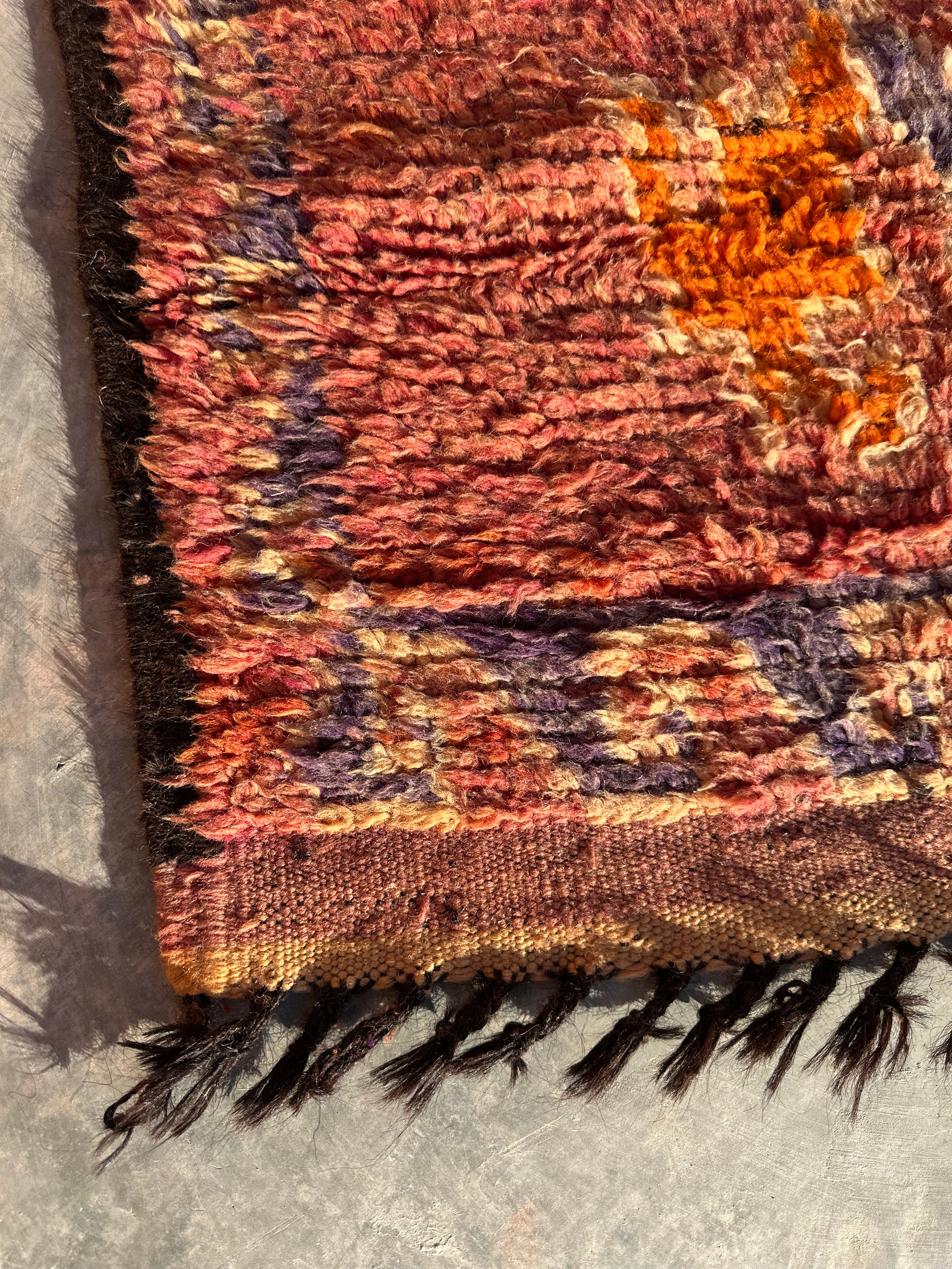 Warm Hues - Vintage Authentic Moroccan Rug
