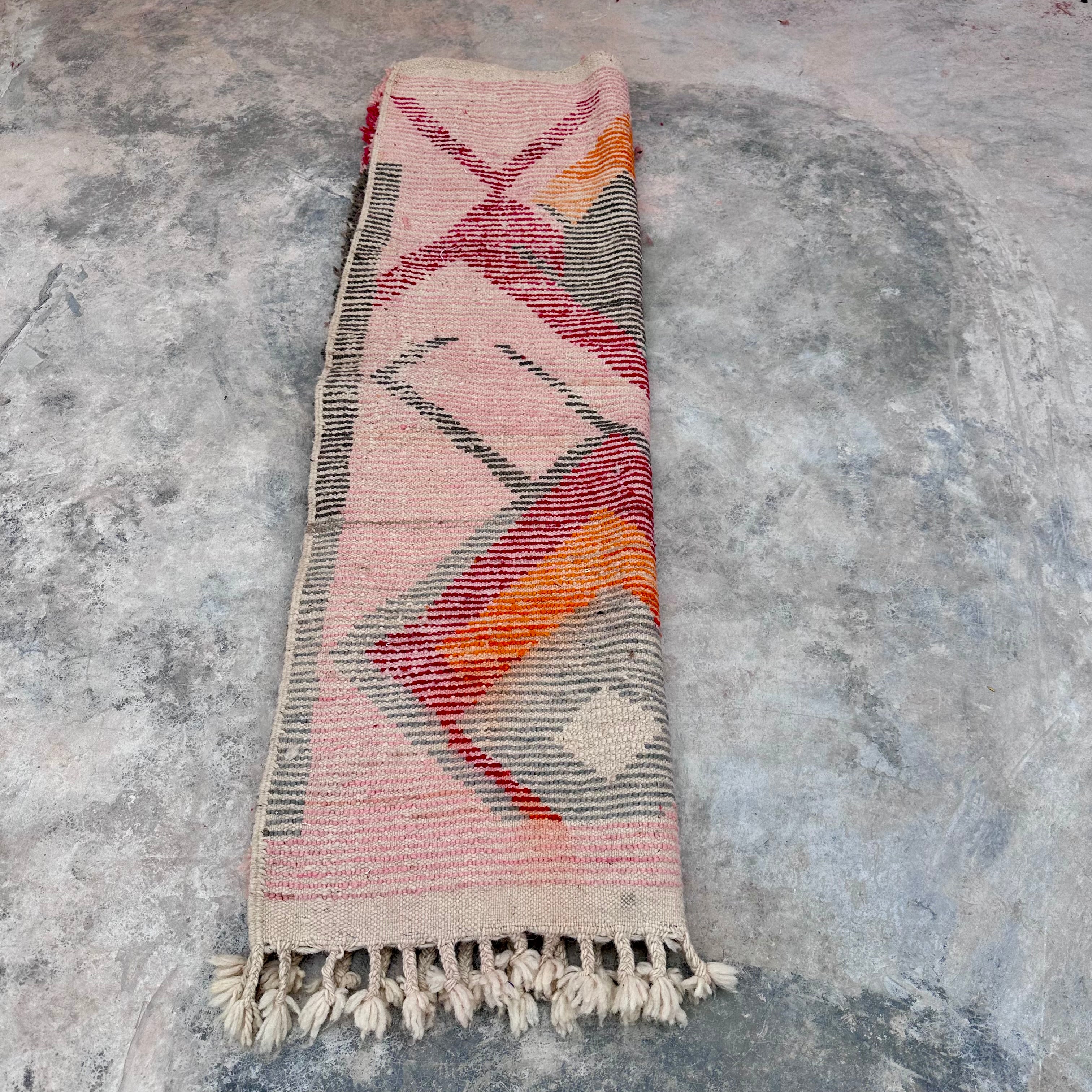 Mountain points - Boujad Natural Moroccan Rug