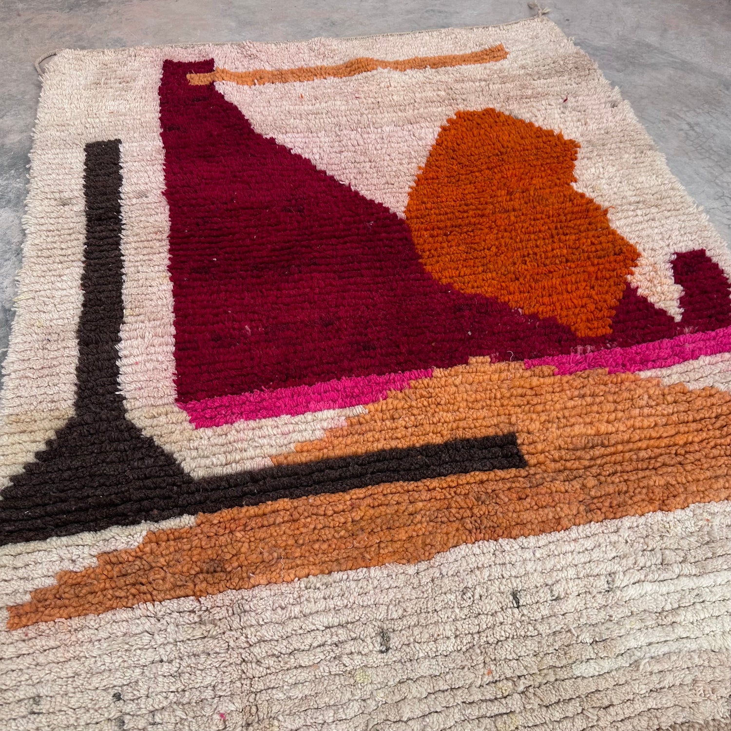 Minimalist landscape- Boujad Natural Moroccan Rug