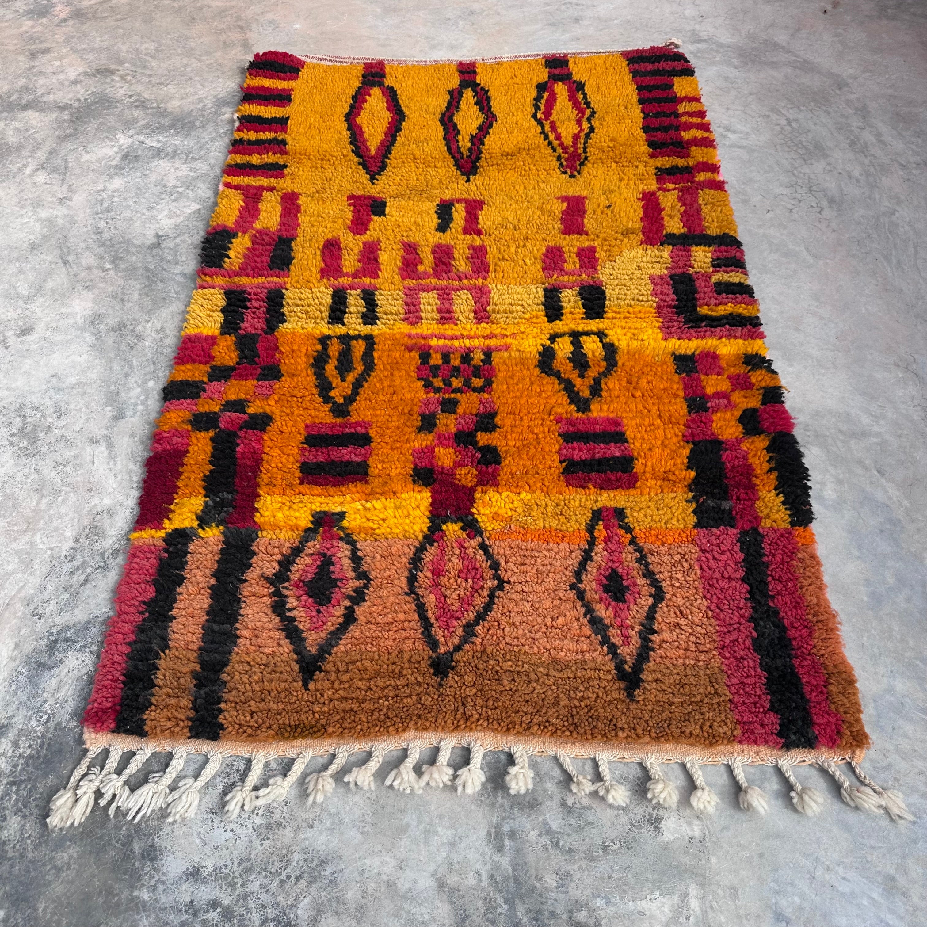 Retro Fire - Boujad Natural Moroccan Rug