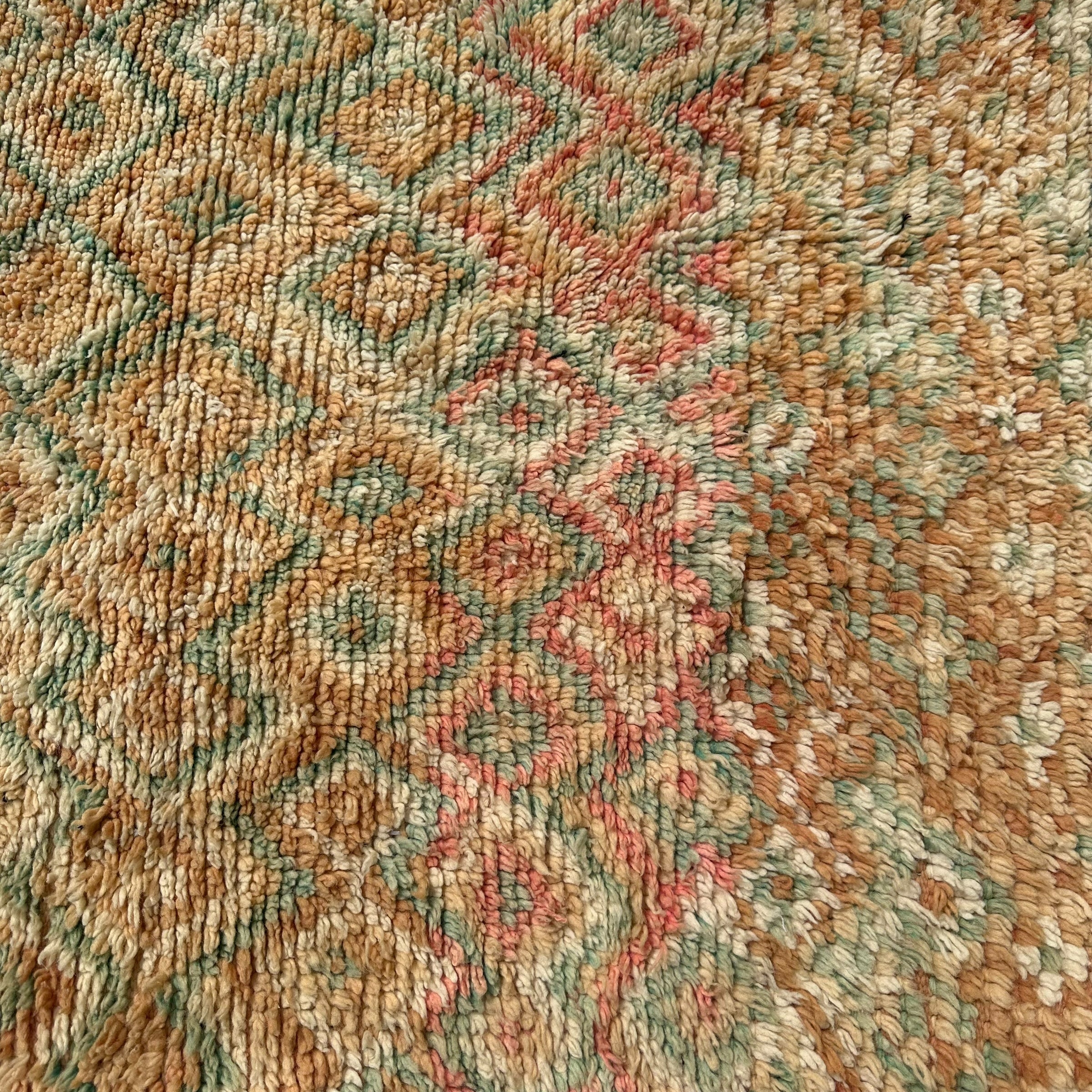 Vintage Authentic Moroccan Rug - Green triangles