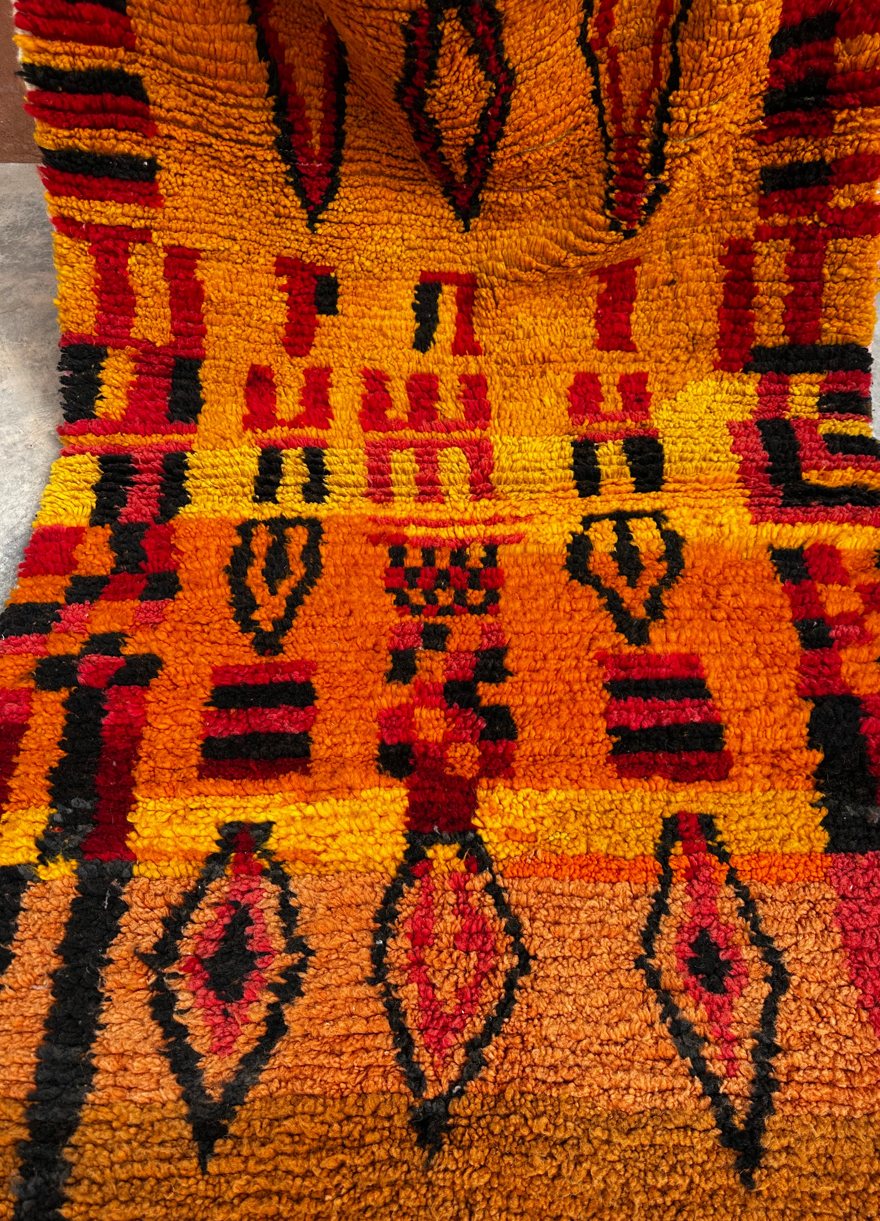 Retro Fire - Boujad Natural Moroccan Rug