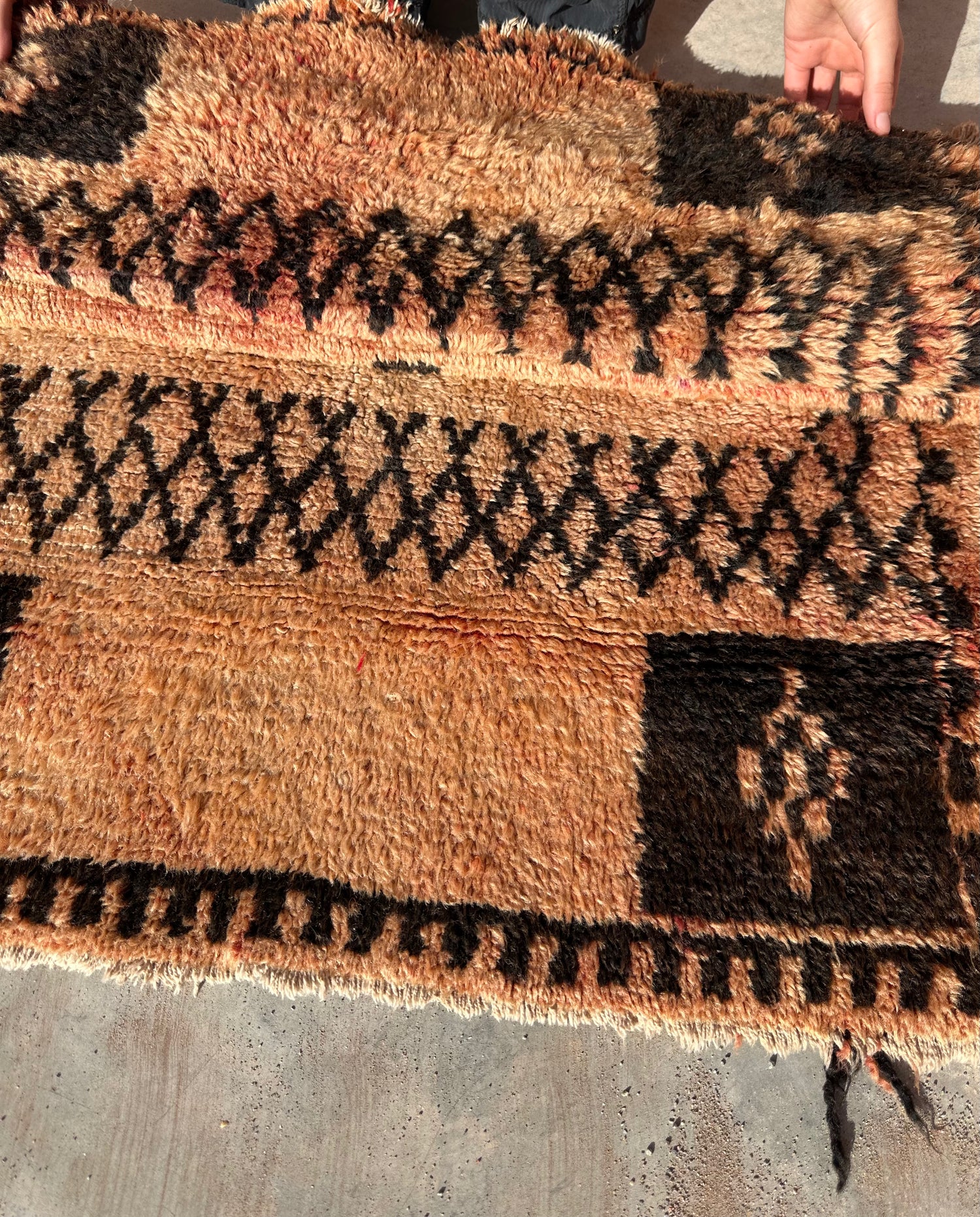 Small Silky - Vintage Authentic Moroccan Rug
