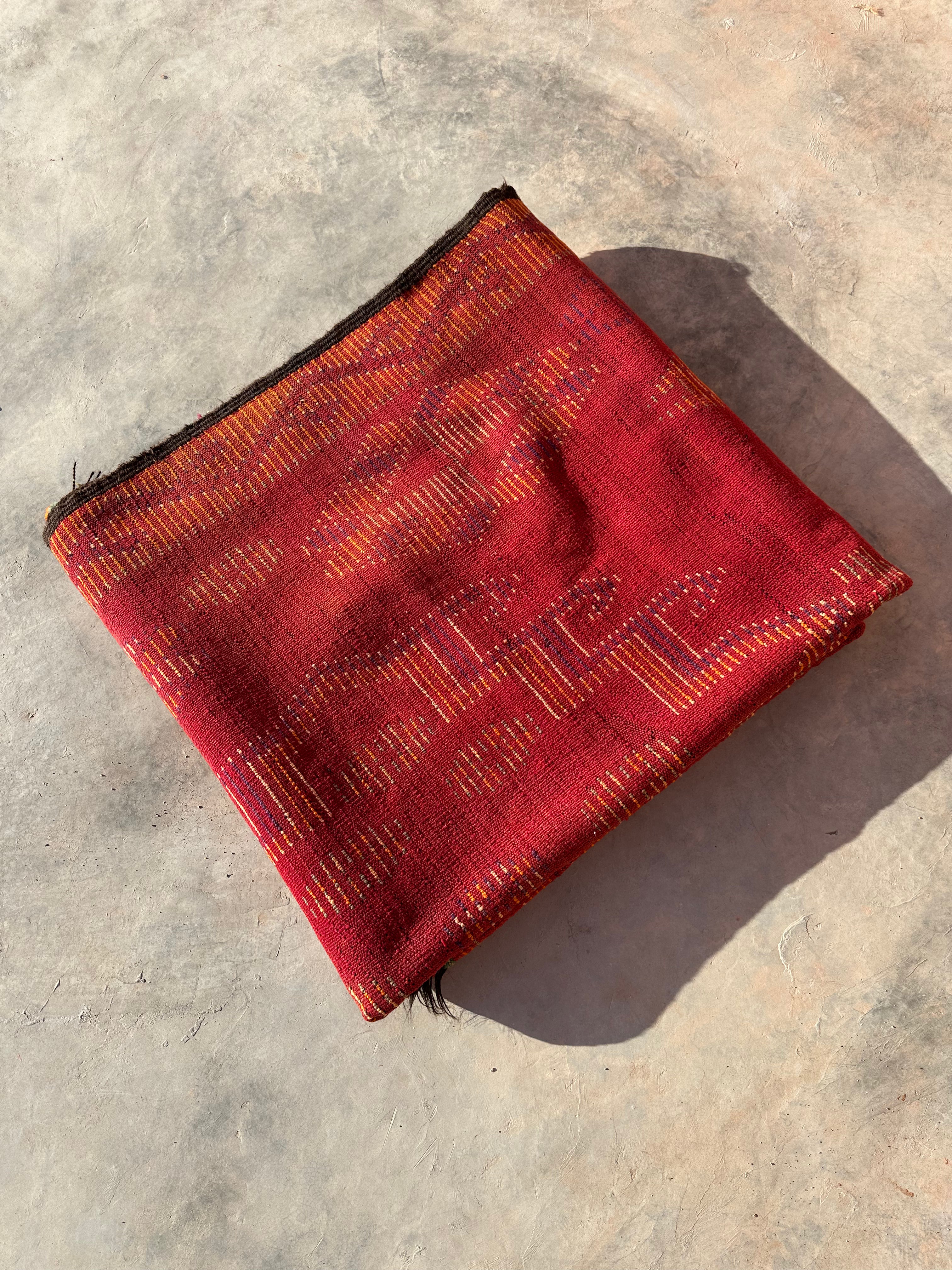 Vintage Vibe - Vintage Authentic Moroccan Rug